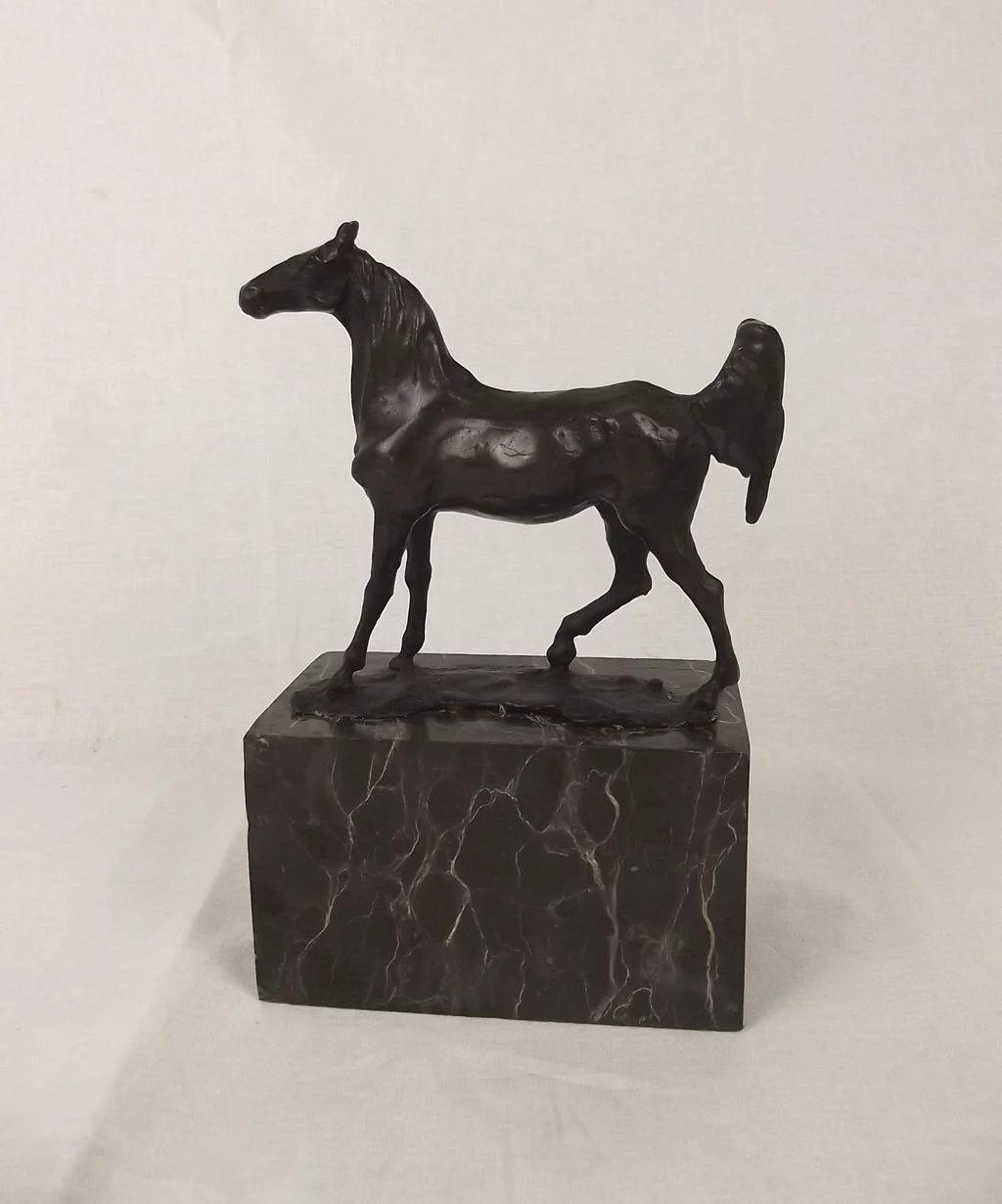 Early 20th Century Bronze Figure Of A Horse On A Marble Base - Image 2