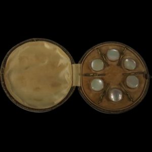 Edwardian Cased Set Of Six Mother Of Pearl Buttons Rose Gold Backed