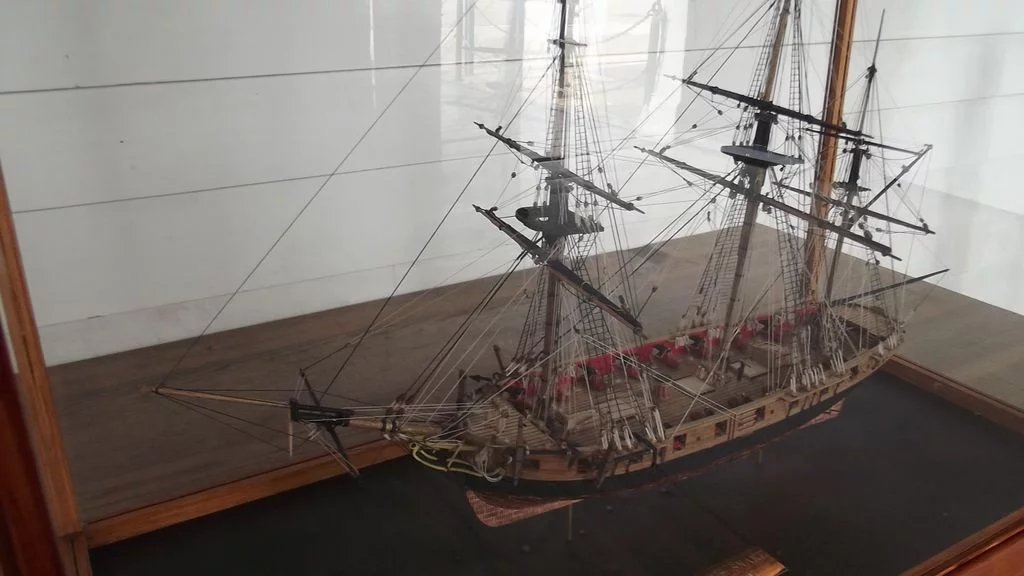 Fine Cased Model Of The 1797 Sloop HMS Snake - Image 7