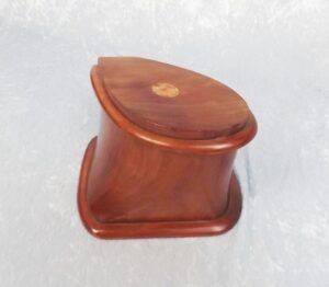 Fine WW1 Converted Propeller Blade Cross Section Caddy