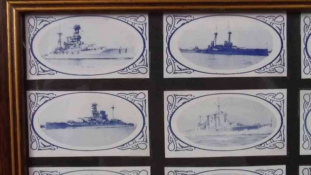 Framed Abbey Grange Hotel "Fighting Vessels" 15 Collectors Cigarette Card - Image 3