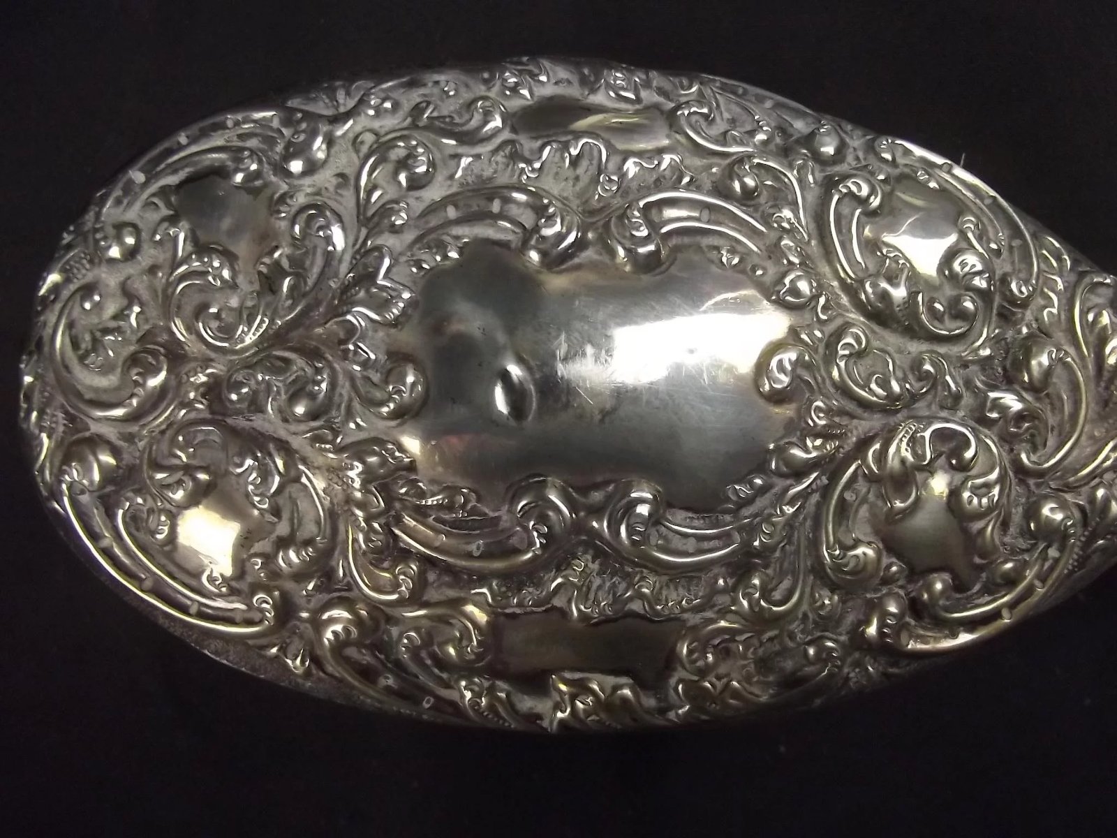 French Late 19th To Early 20th Century Silver Hairbrush - Image 4