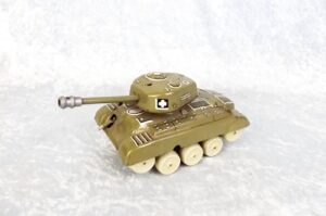 GAMA Clockwork Tin Plate Medium Tank M98 #2