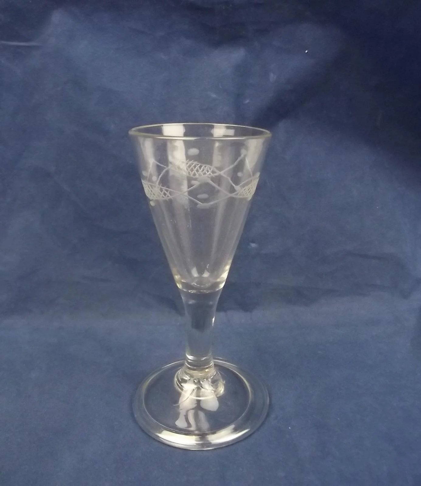 Georgian Etched Trumpet Bowl Gin Glass - Image 5