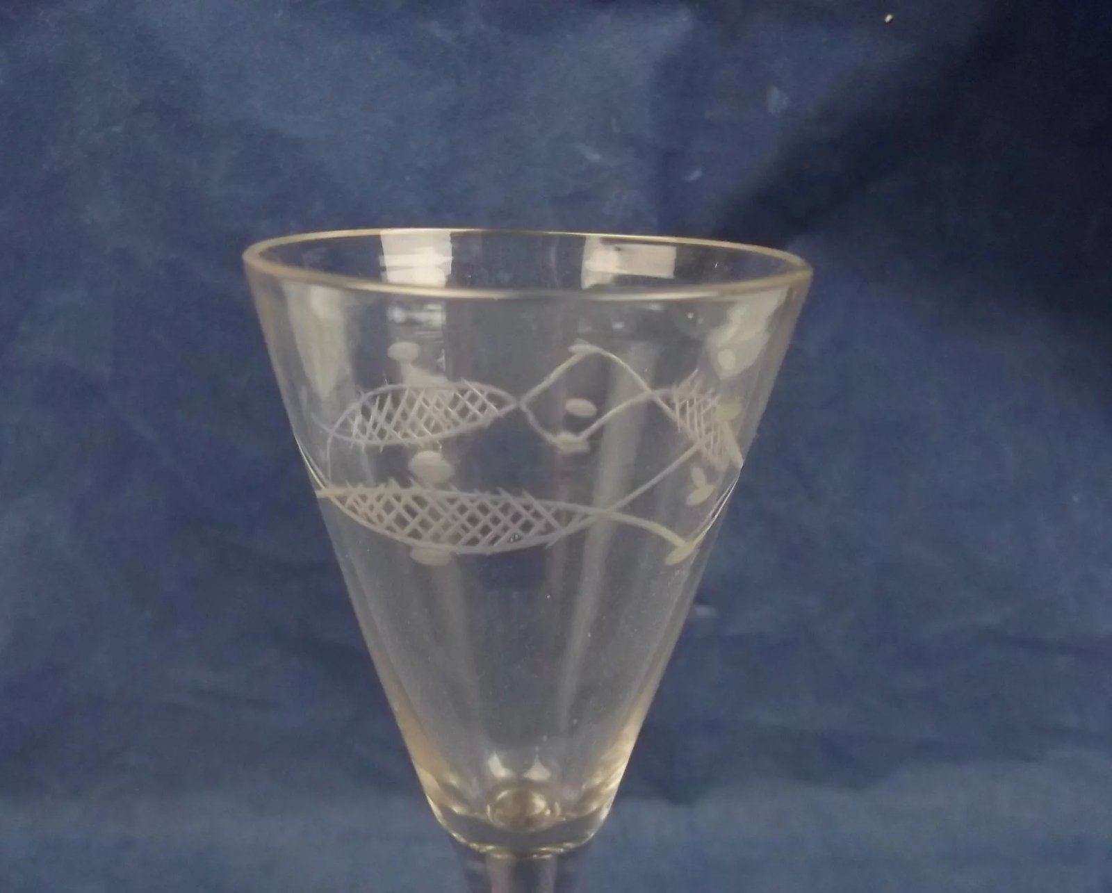 Georgian Etched Trumpet Bowl Gin Glass - Image 7