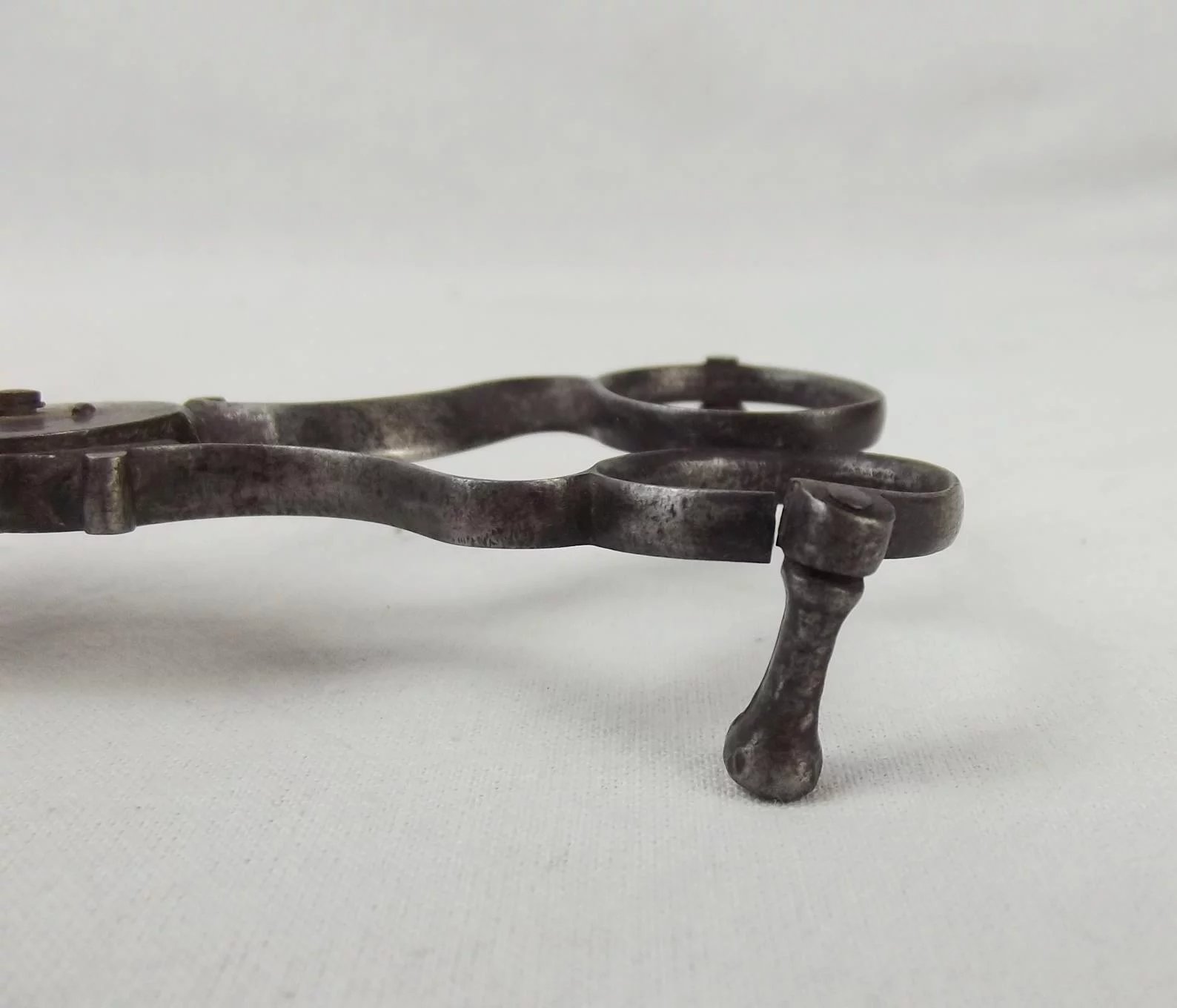 Georgian Scissor Action Candle Snuffer - Image 4