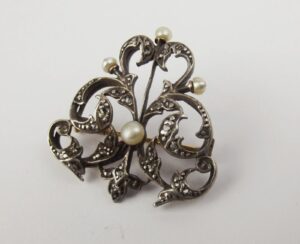 Georgian Silver & 9ct Gold Pearl & Diamond Brooch