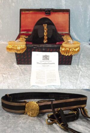 Gieves Royal Navy Commanders DSC Cased Bicorn With Epaulettes & Sword Belt