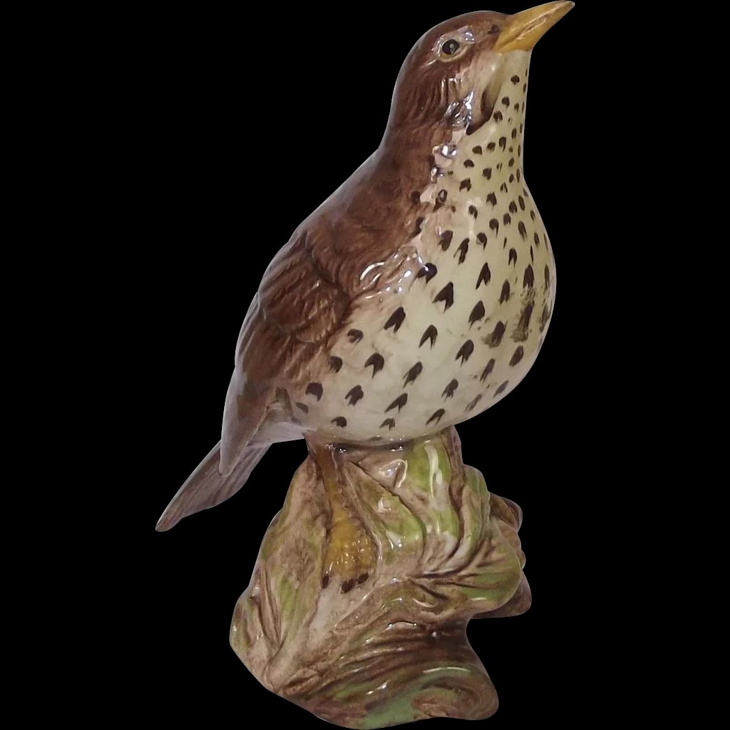 Gloss Beswick Pottery Model Of A Songthrush 2308