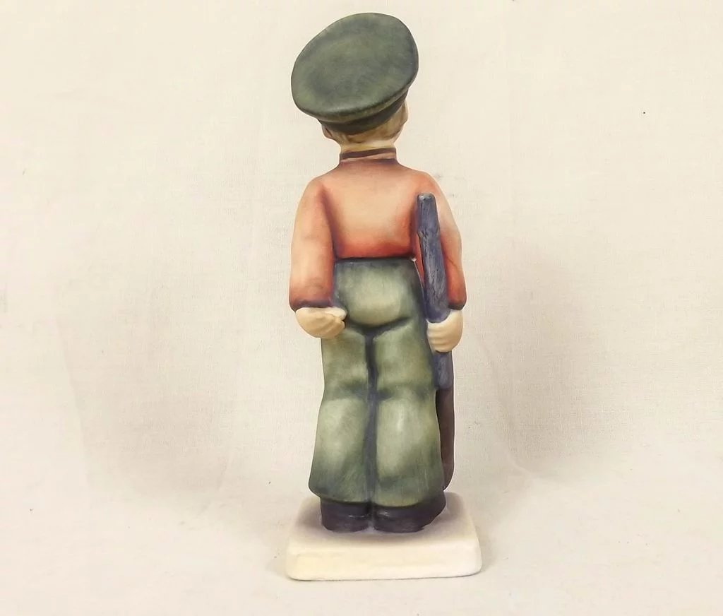 Goebel Porcelain Figurine Boy Soldier 332 - Image 4