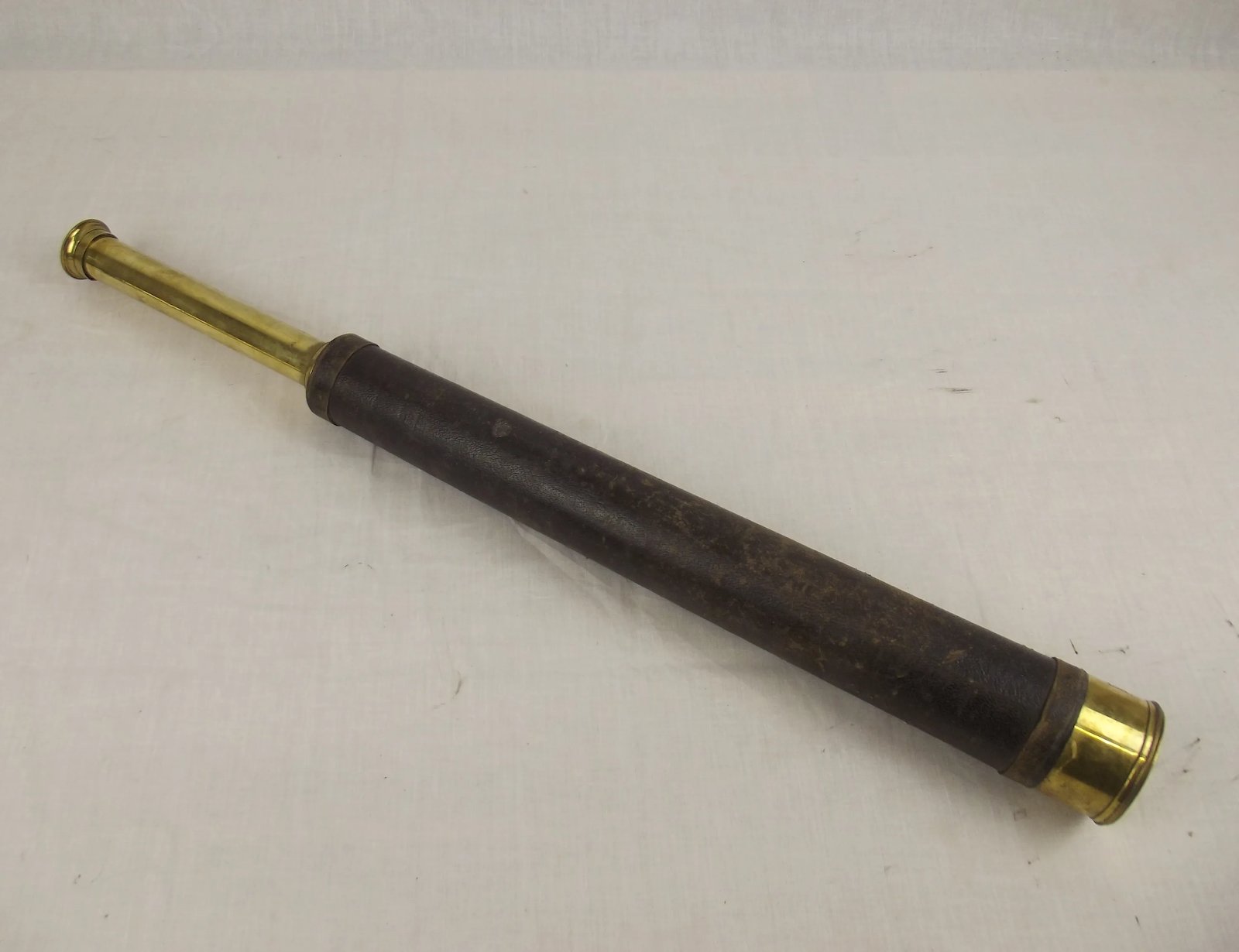Good Decent Sized Single Draw Leather Bound Brass Telescope From Around 1900 - Image 2
