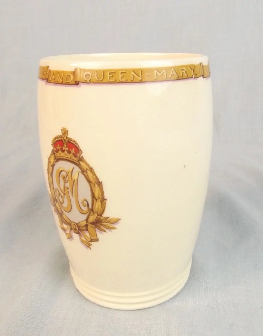 Gosport 1935 King George V Silver Jubilee Porcelain Beaker - Image 4