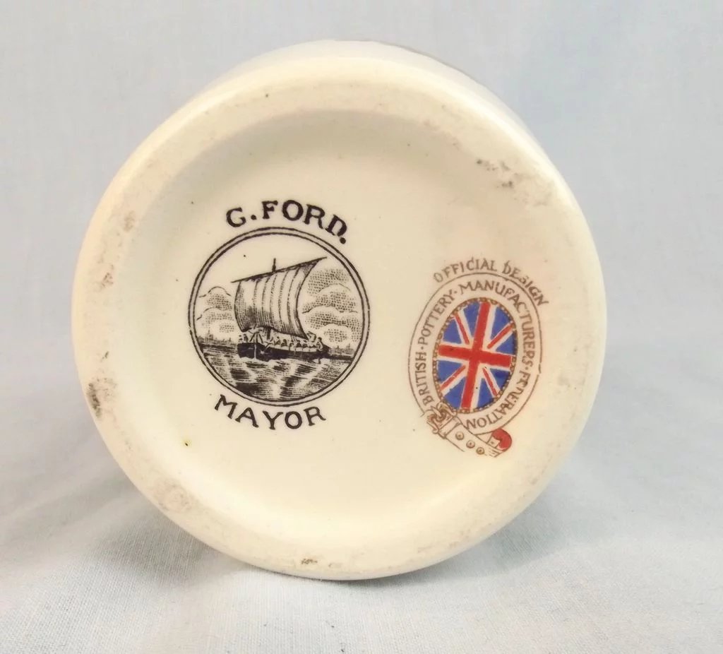 Gosport 1935 King George V Silver Jubilee Porcelain Beaker - Image 5