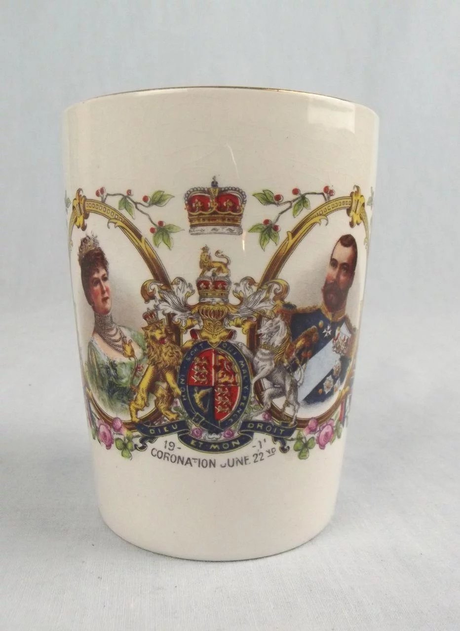 Gosport King George V Coronation Porcelain Beaker 1911 - Image 2