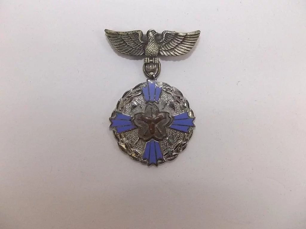Imperial Japanese Fire Service Medal Kanagawa Prefecture - Image 2
