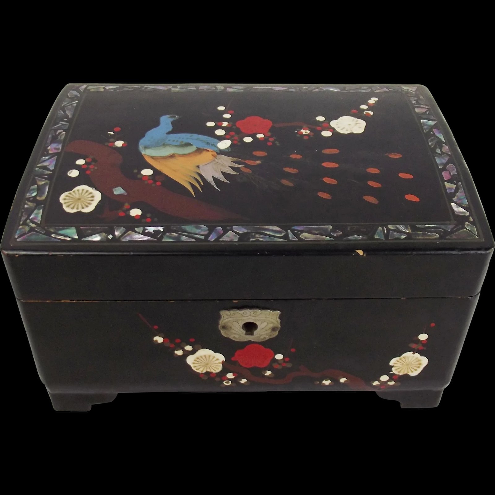 Japanese Lacquer Musical Jewellery Box c1940’s/50’s