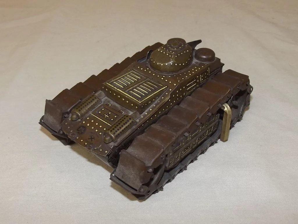 Japanese Pre-War Clockwork Tinplate Tank - Image 7