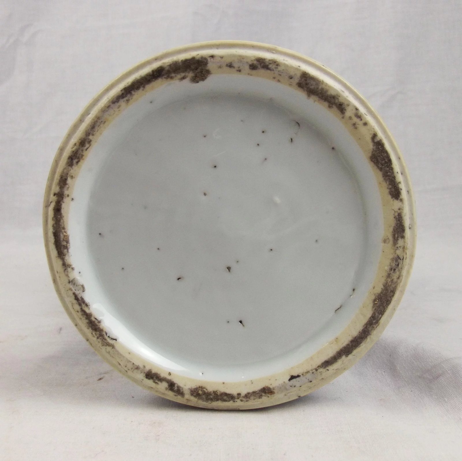 Kangxi Cobalt Blue & White Spiralling Baluster Vase - Circa 1680 Pair - Image 3