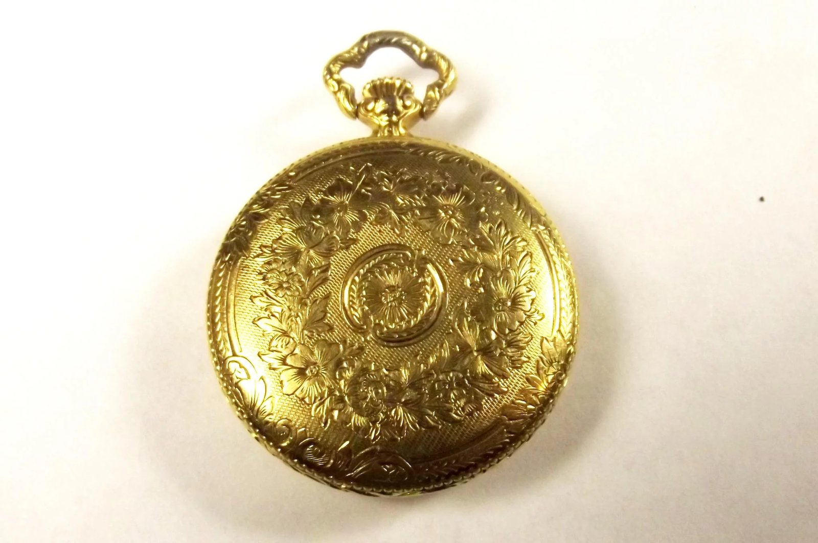 Ladies Fine 18ct Gold Ornate Algex Made Pocket Watch - Image 7