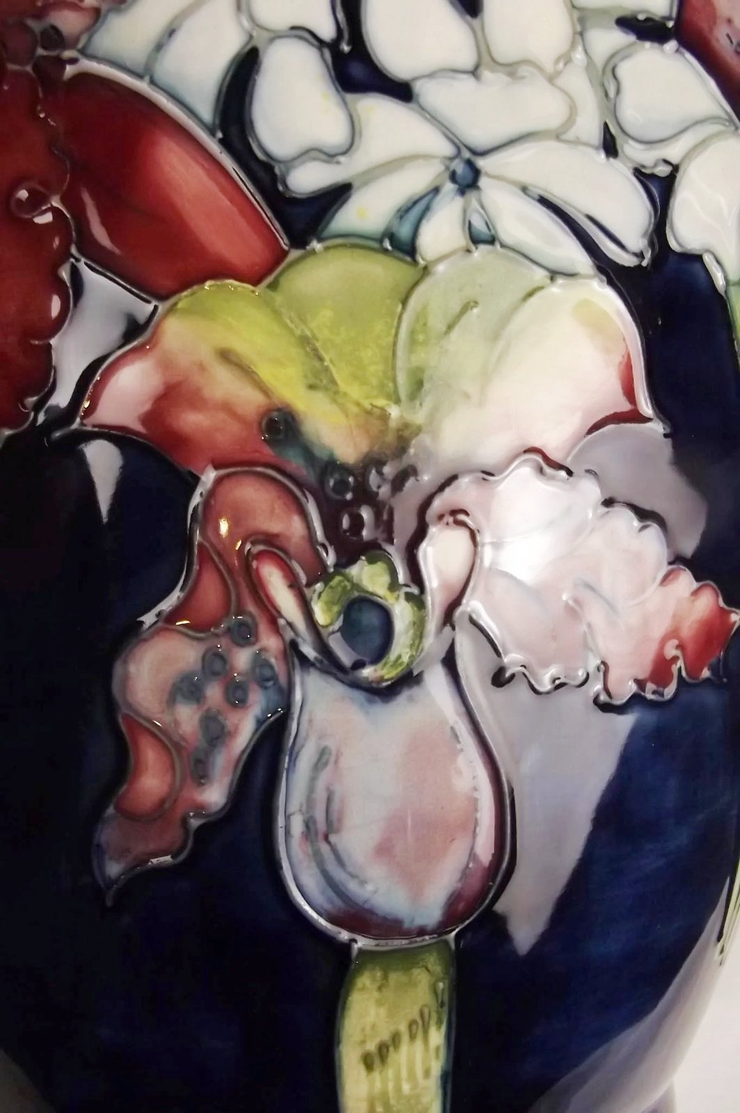Large Moorcroft Orchid Pattern Planter - Image 7