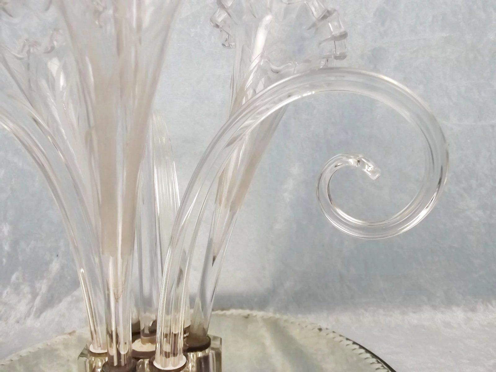 Late 19th Century Large Clear Four Trumpet Glass Epergne - Image 4