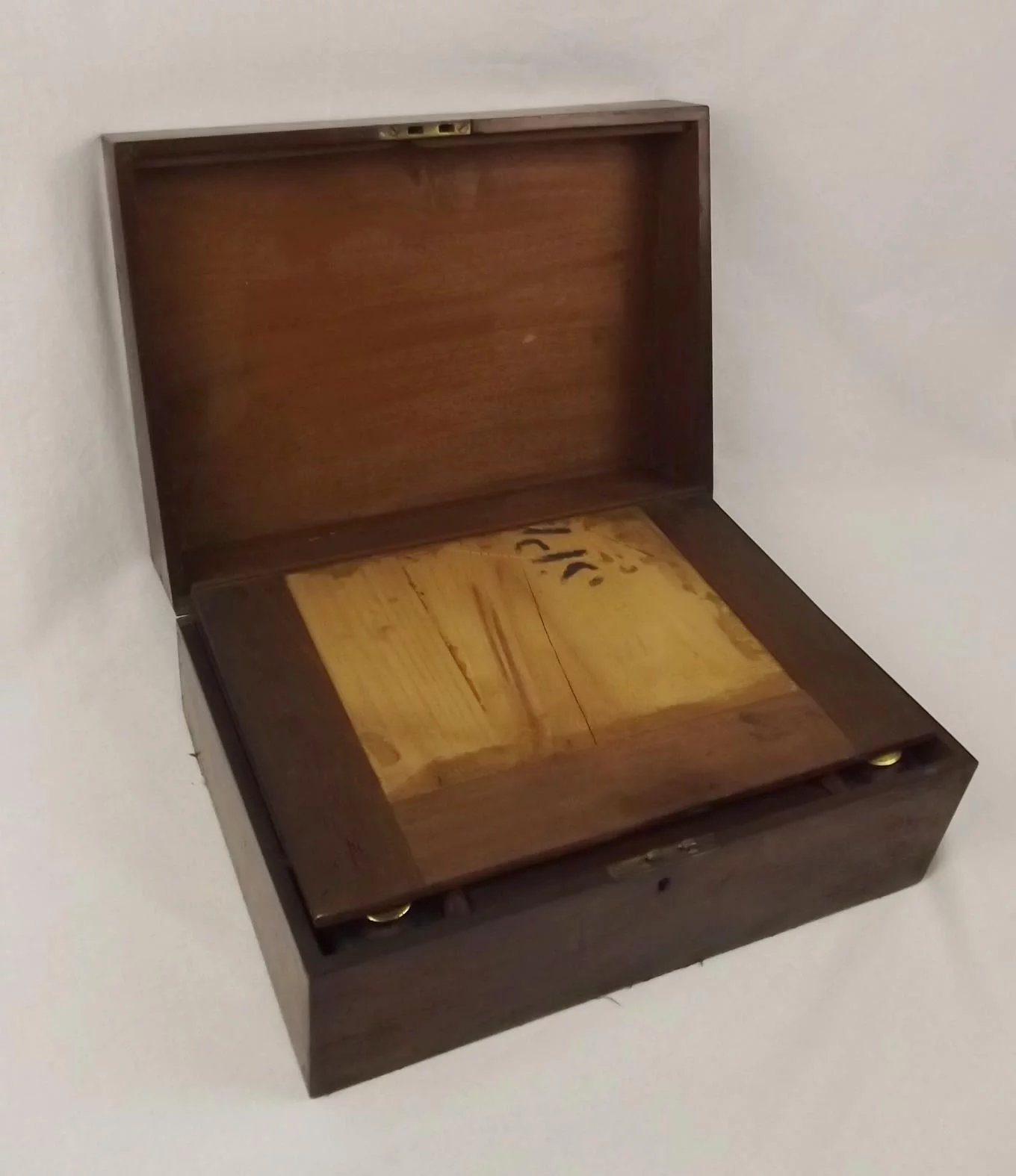Late Victorian Walnut Writing Slope - Image 3