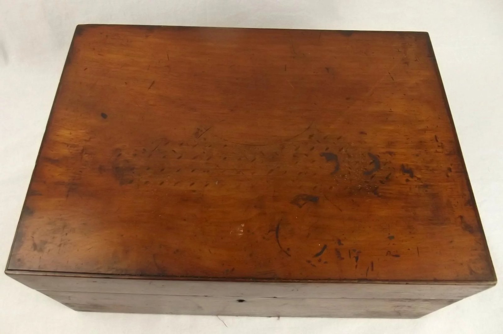 Late Victorian Walnut Writing Slope - Image 9