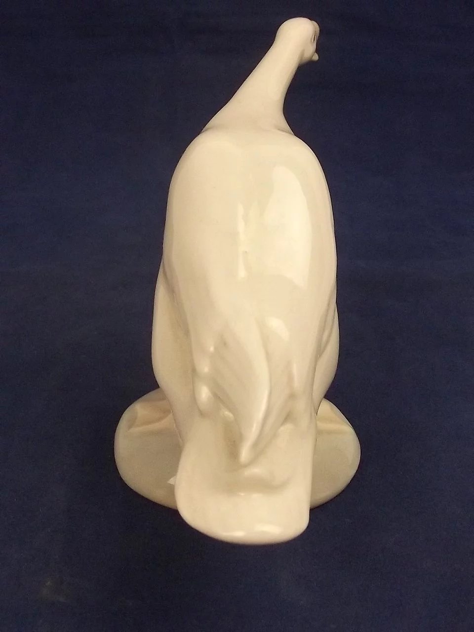 Lladro 4551 Porcelain Figure Of Little Duck - Image 3