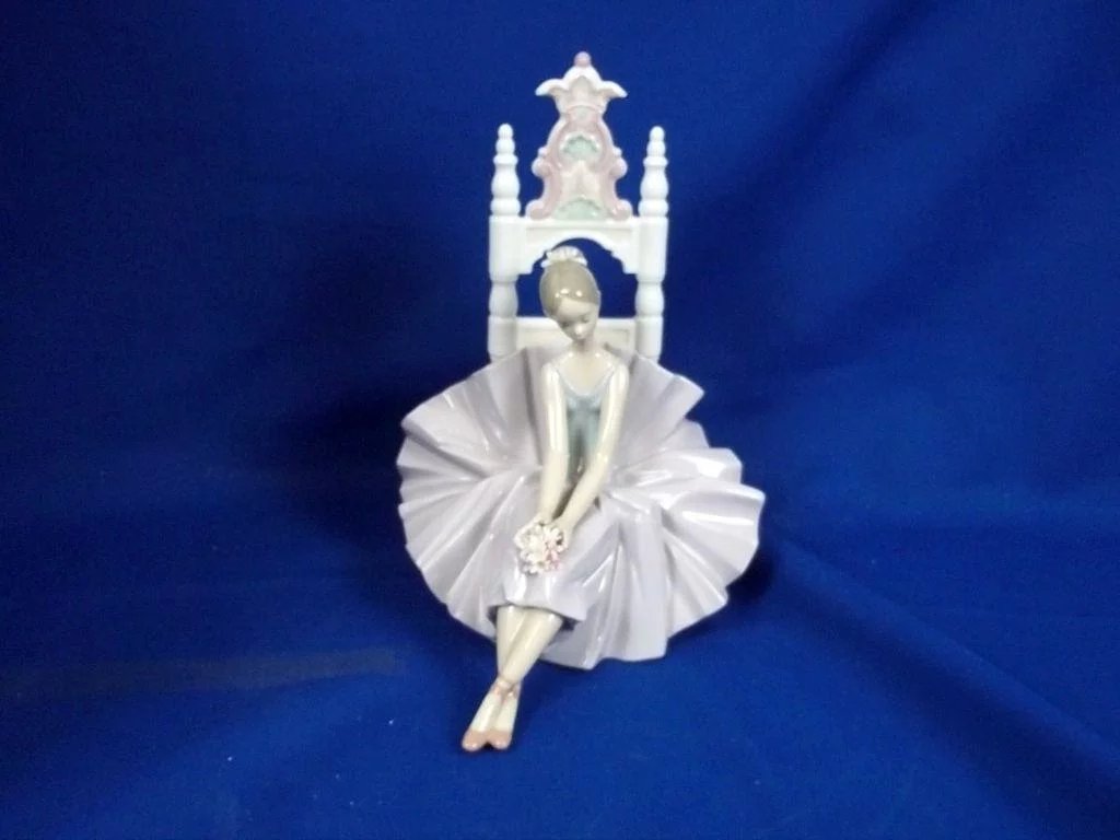 Lladro Limited Editio " Ballet Descansando / Posing For A Portrait ", No.06486 - Image 2