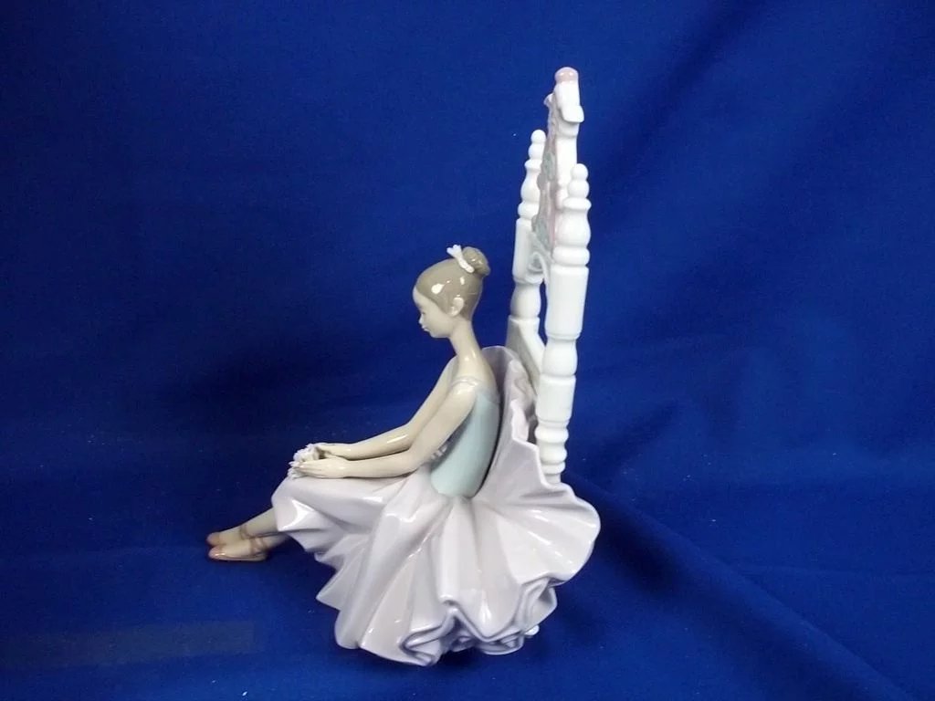 Lladro Limited Editio " Ballet Descansando / Posing For A Portrait ", No.06486 - Image 6