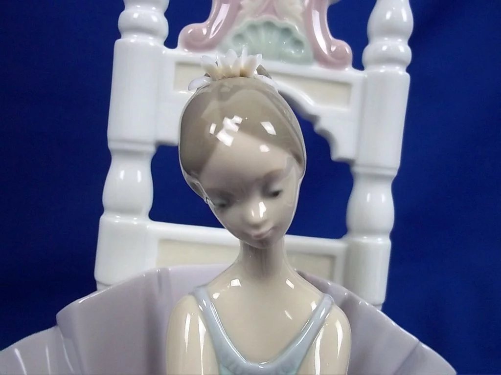 Lladro Limited Editio " Ballet Descansando / Posing For A Portrait ", No.06486 - Image 7
