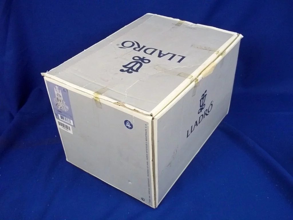 Lladro Limited Editio " Ballet Descansando / Posing For A Portrait ", No.06486 - Image 9