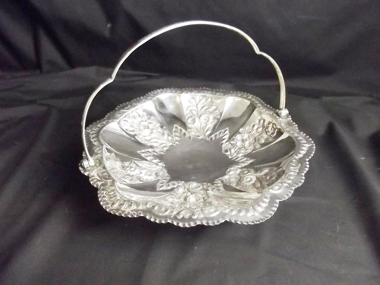 London 1883 Sterling Silver Fruit Bowl With Handle - Image 3