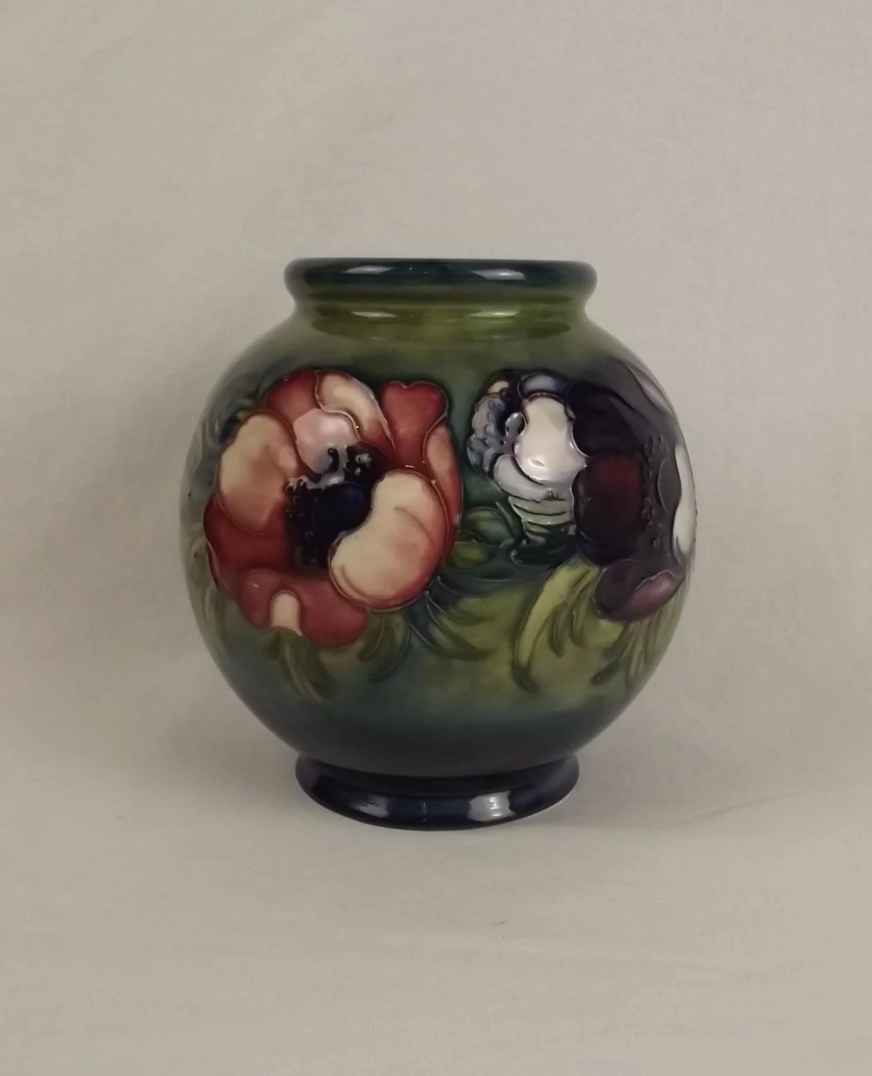 Moorcroft Anenome Pattern Bulbous Vase - Image 2