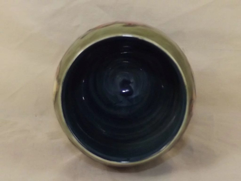 Moorcroft Clematis Pattern Pottery Vase - Signed - Late Queen Mary Label - Image 5