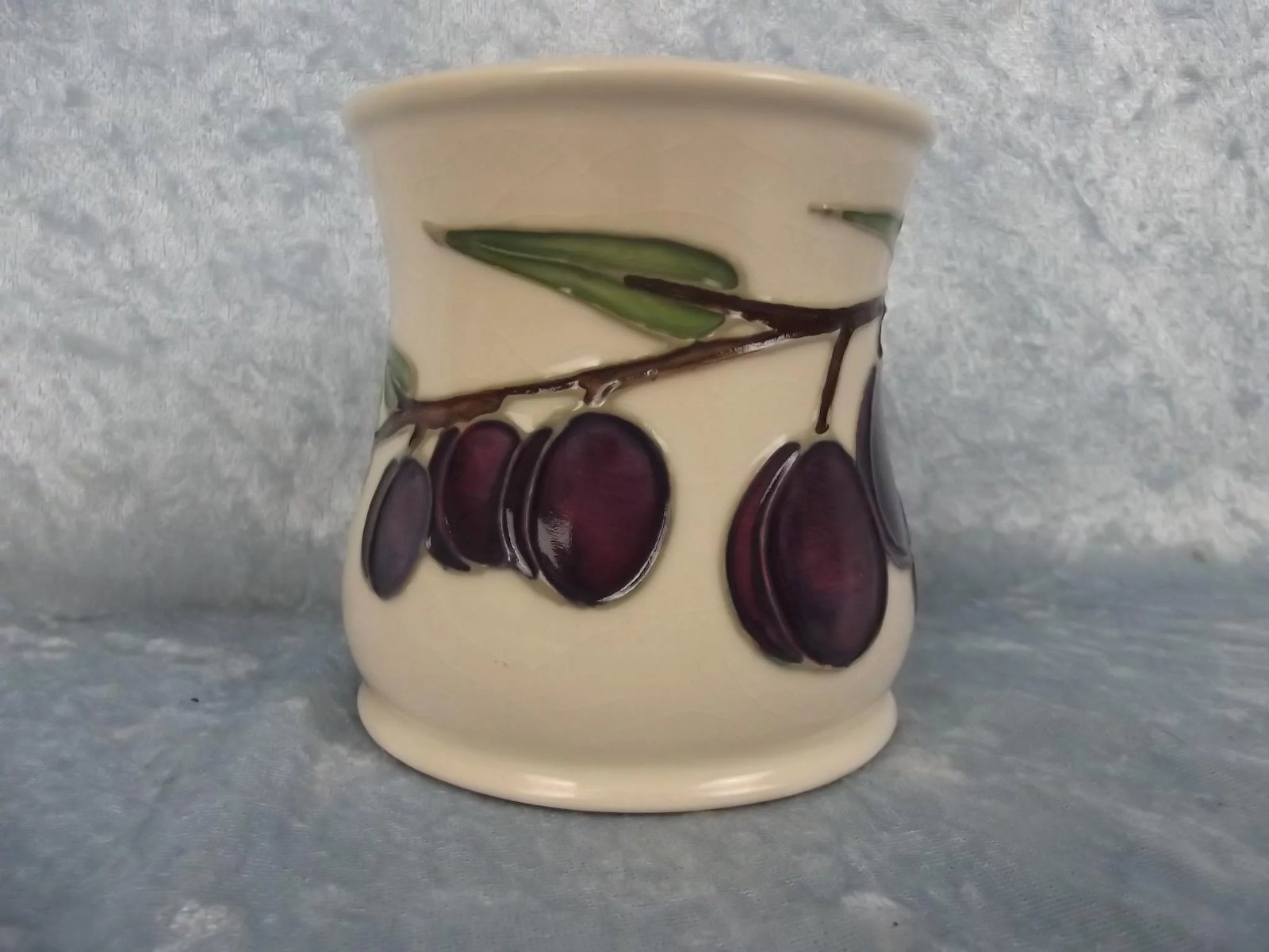Moorcroft Floral Grape Pattern Mug #1 - Image 3
