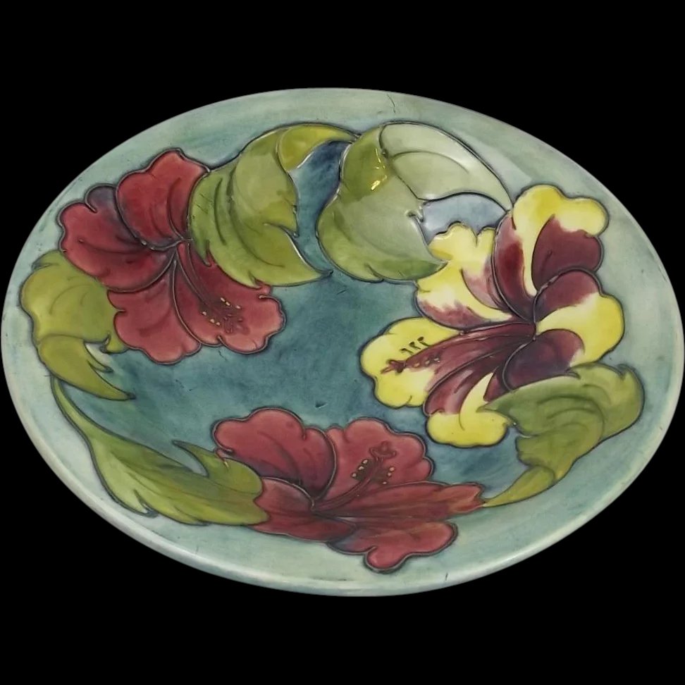 Moorcroft Hibiscus Pattern Bowl With Queen Mary Label