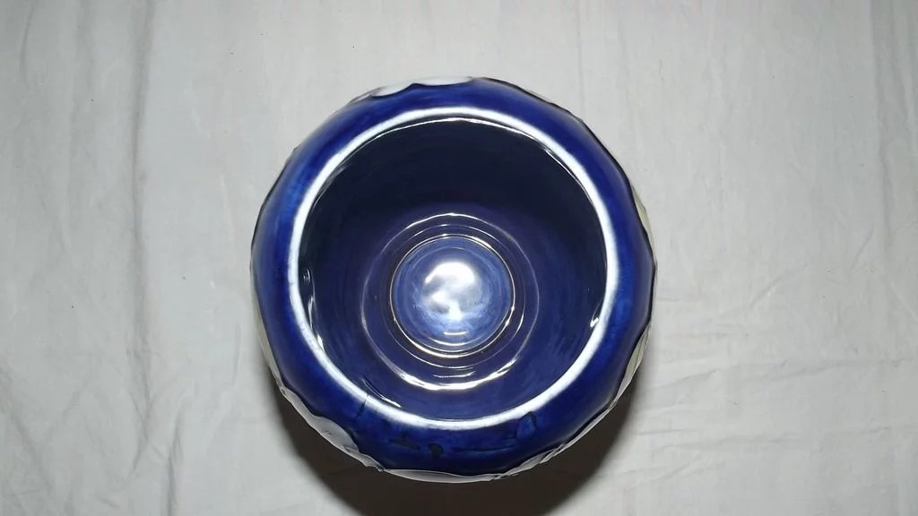 Moorcroft Hibiscus Pattern Oviform Vase 1953- - Image 5