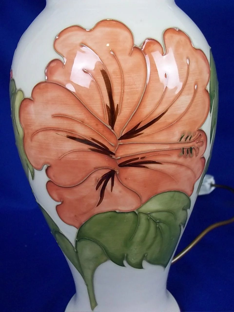 Moorcroft Pottery Hibiscus Pattern Large Ceramic Lamp Base - Image 9