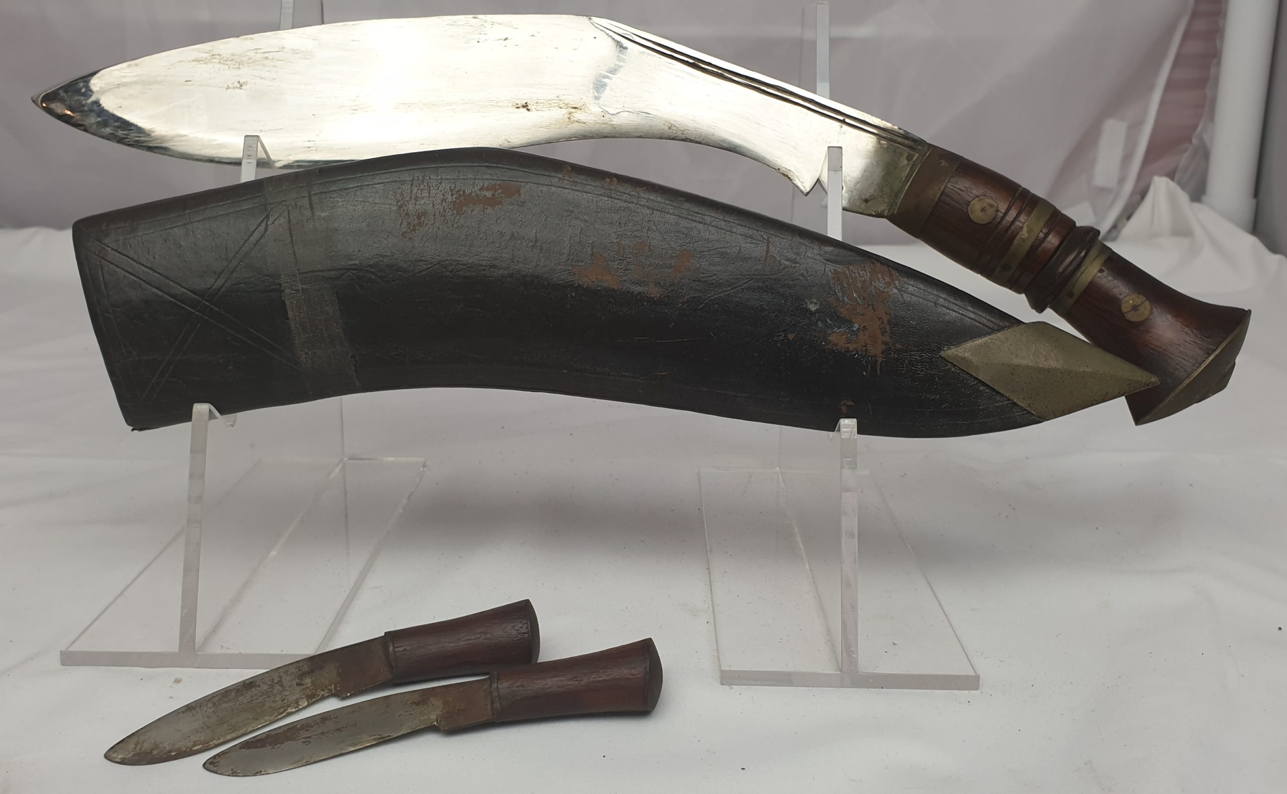 Nepalese Kukri Dagger with Two Small Accessory Knives