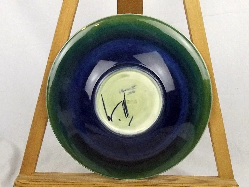 Orchid Pattern Bowl By William Moorcroft Circa 1928/35 - Image 9