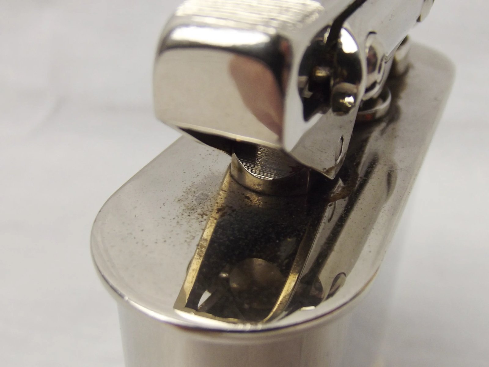 Original 1936 Olympics Cigarette Lighter - Image 5