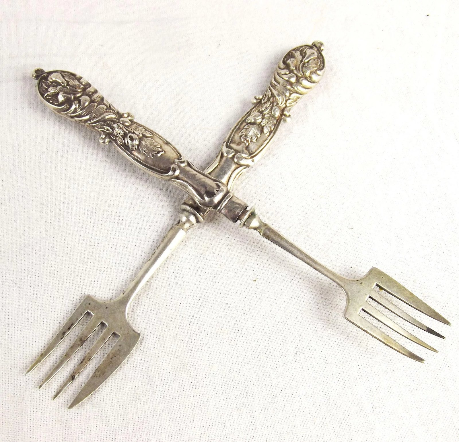 Pair Of Early 19th Century Silver Pastry Forks - Image 2