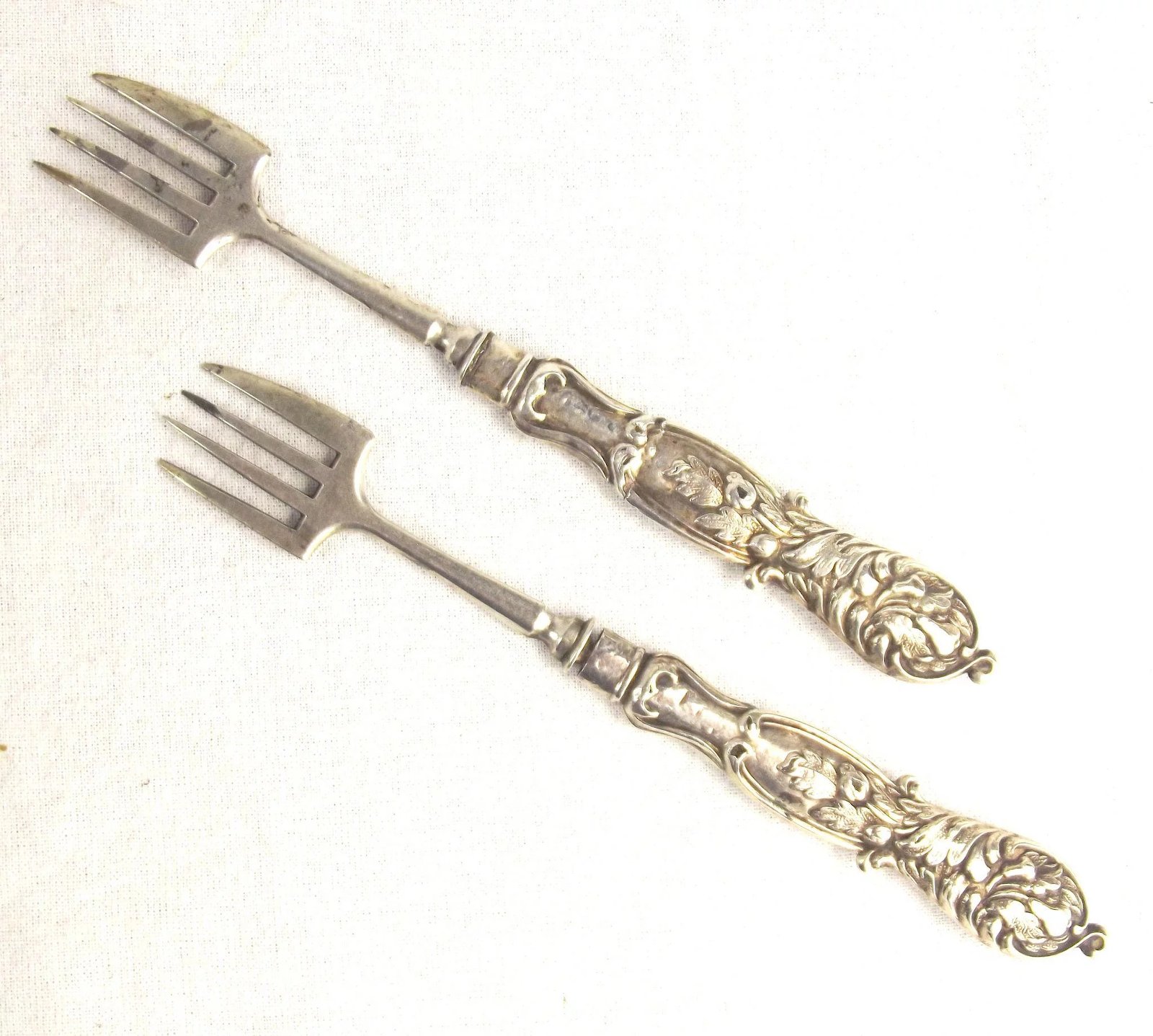 Pair Of Early 19th Century Silver Pastry Forks - Image 4