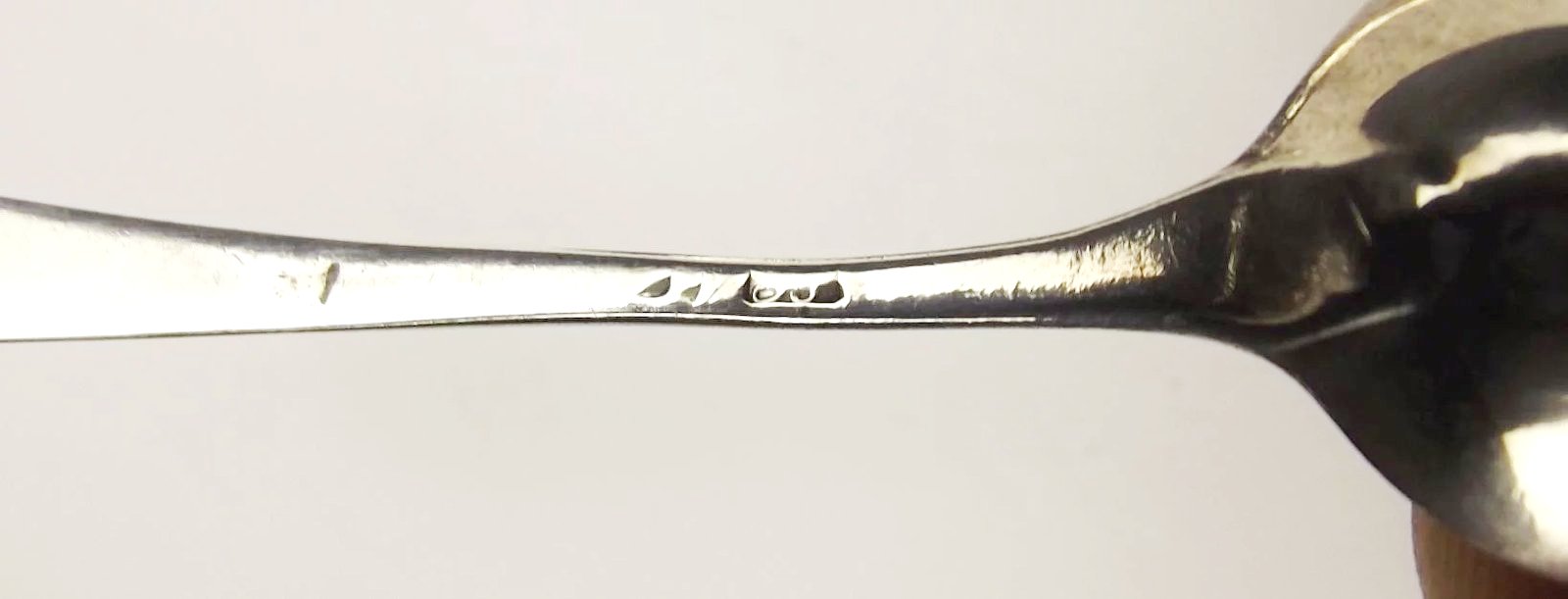 Pair Of George II Open Silver Cauldron Salts London 1740 With Liners & Spoons - Image 9