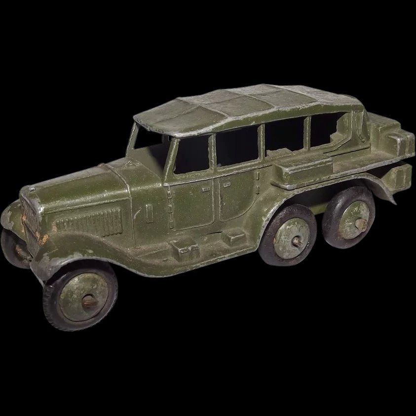 Post-War Dinky Toys No. 152b Reconnaissance Car #4