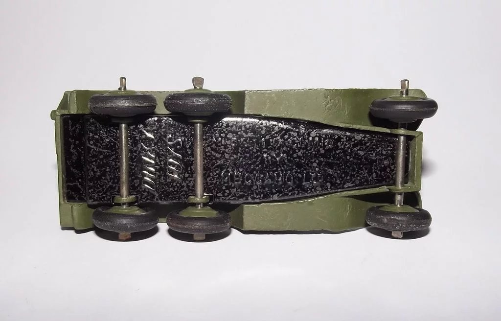 Post-War Dinky Toys No. 152b Reconnaissance Car #2 - Image 6