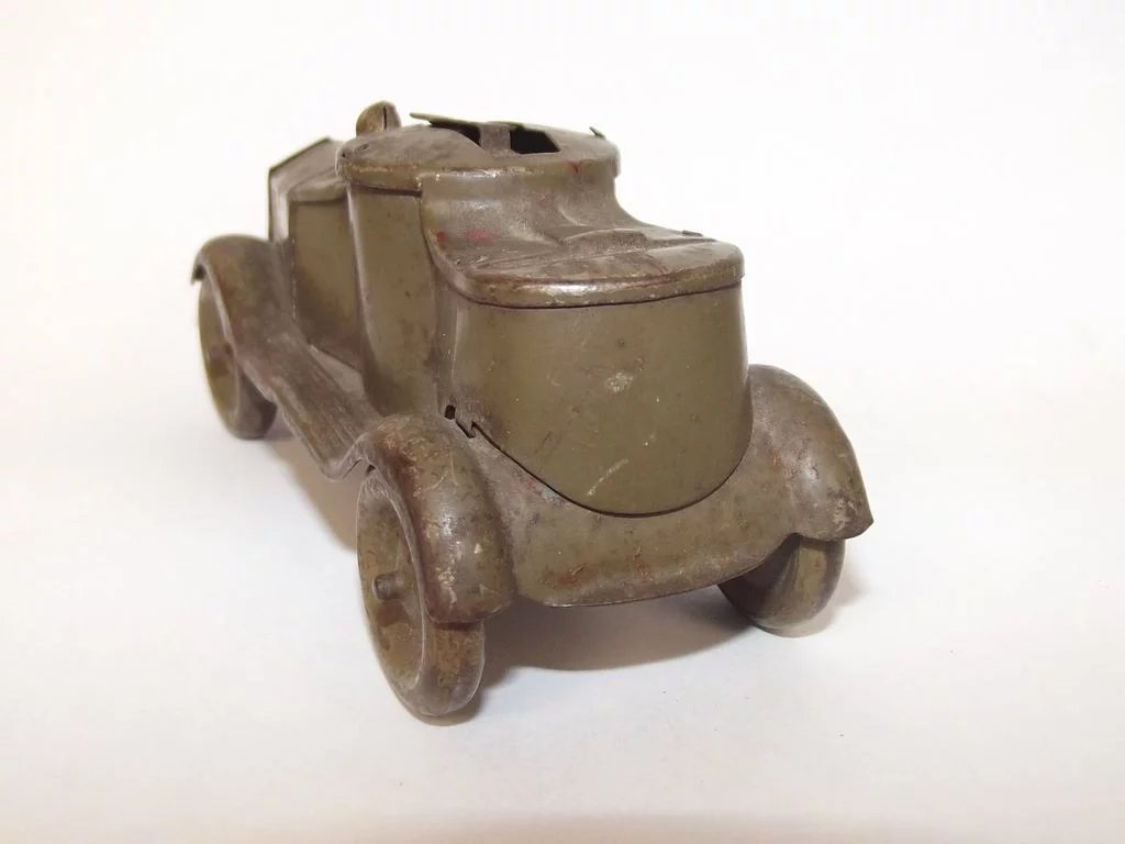 Pre-War French Tinplate Clockwork Toy Armoured Car - Image 5