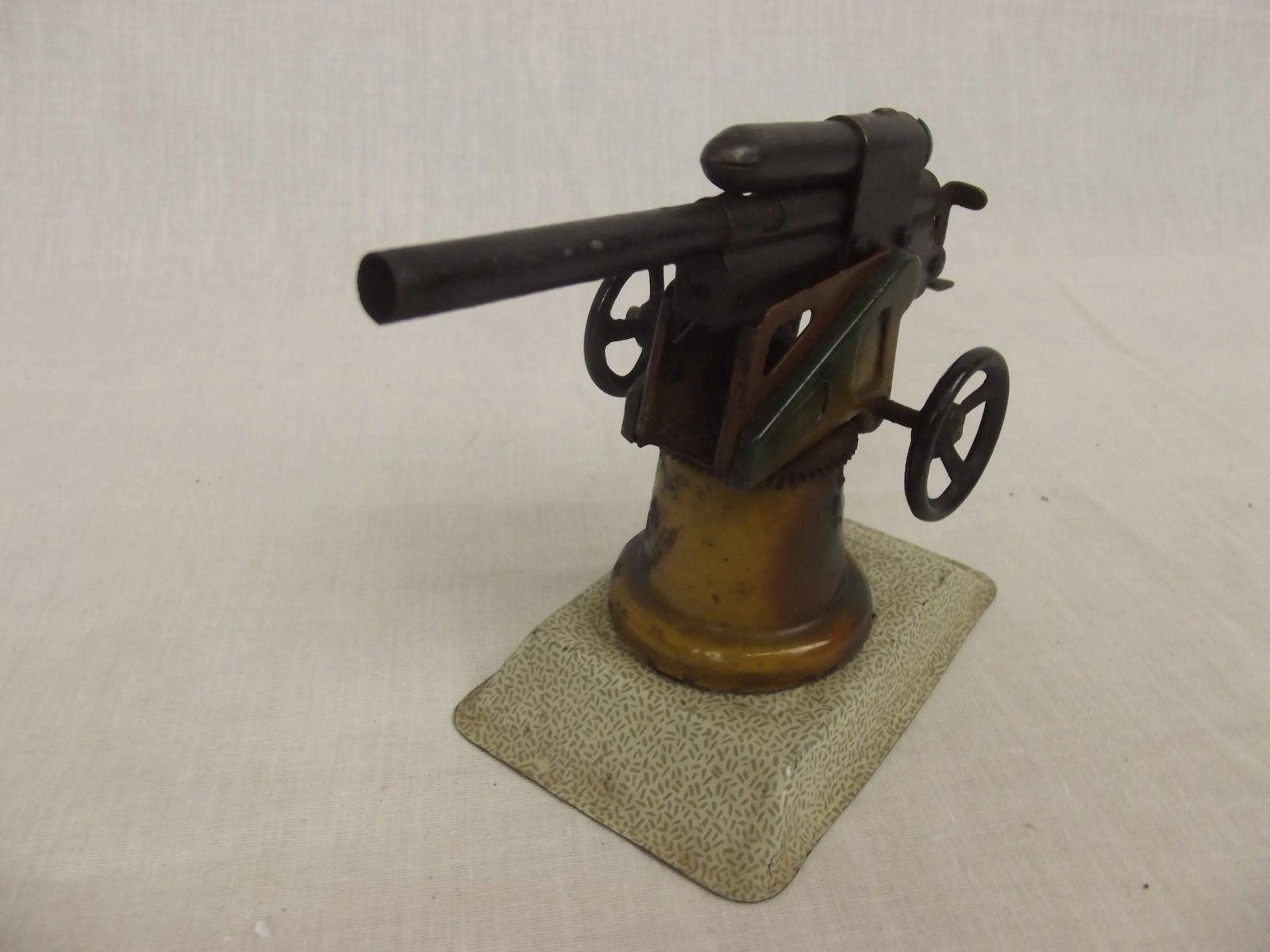 Pre-War Tipp & Co. Tinplate Coastal Artillery Gun - Image 2