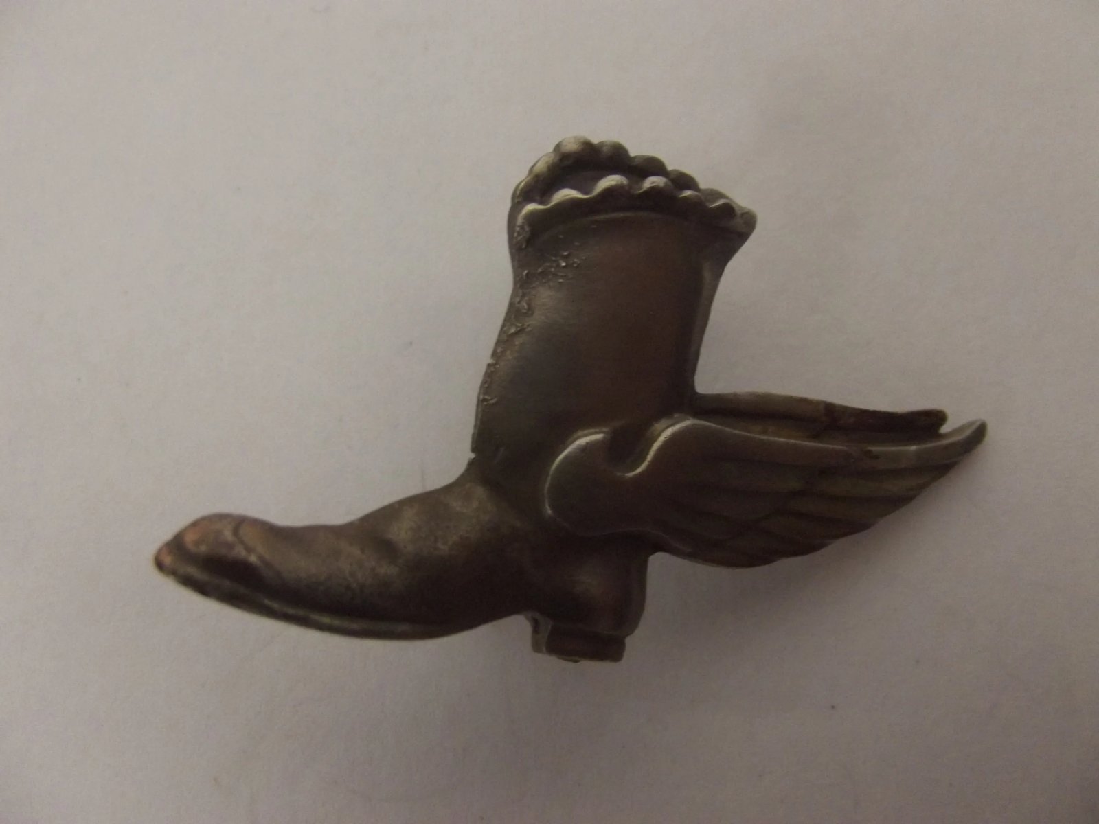 RAF Late Arrivals Winged Boot Badge - Image 2